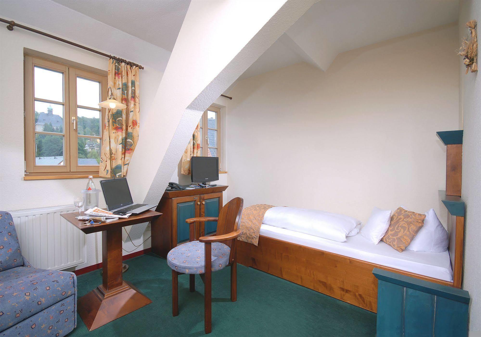 Hotel Saigerhuette オルバーンハウ エクステリア 写真